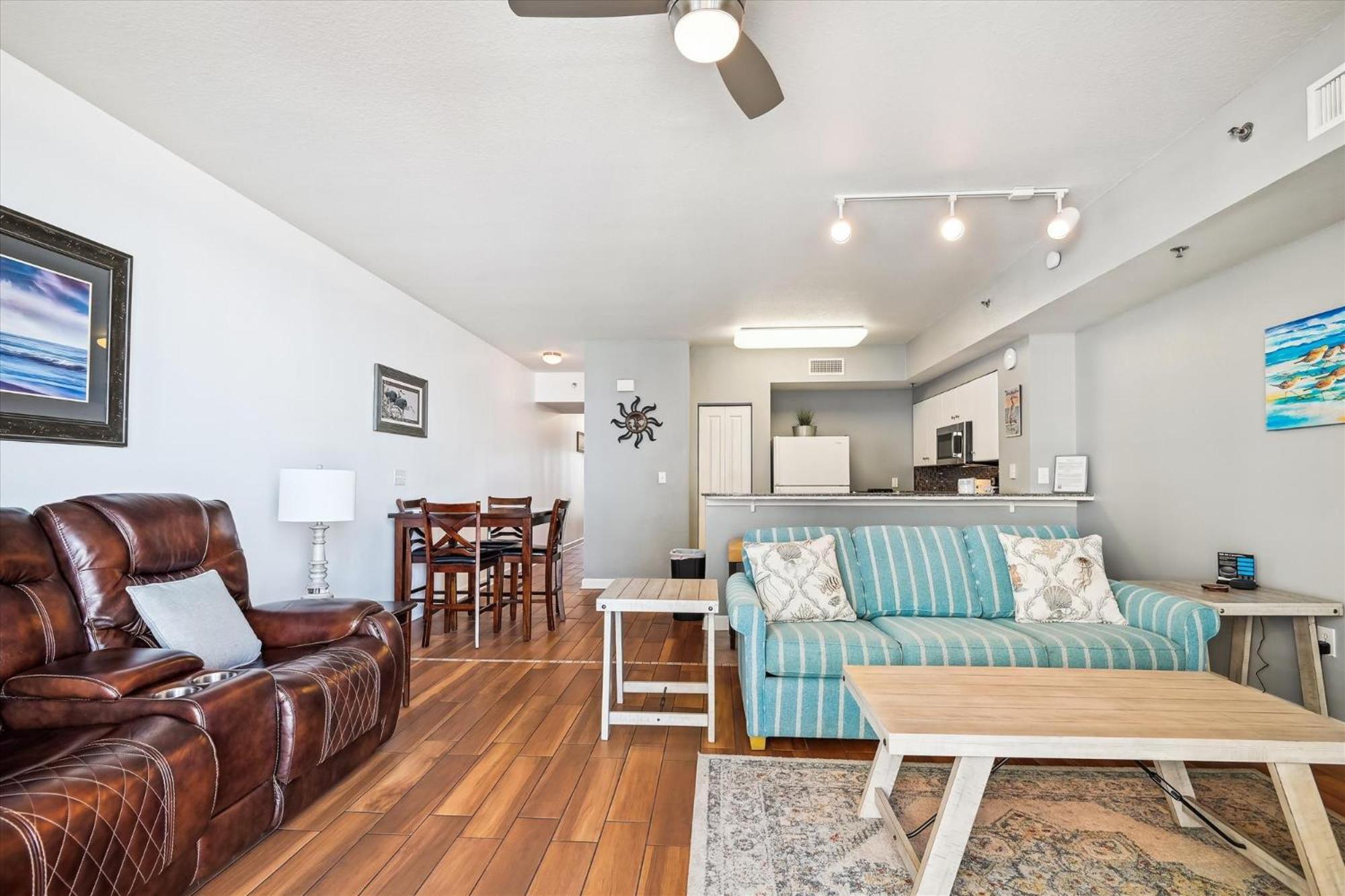 Shores Of Panama 726 - 1bdbunks, Sleeps 6, Sunset View! Reserved Parking Space! Free Fun! Apartment Panama City Beach
