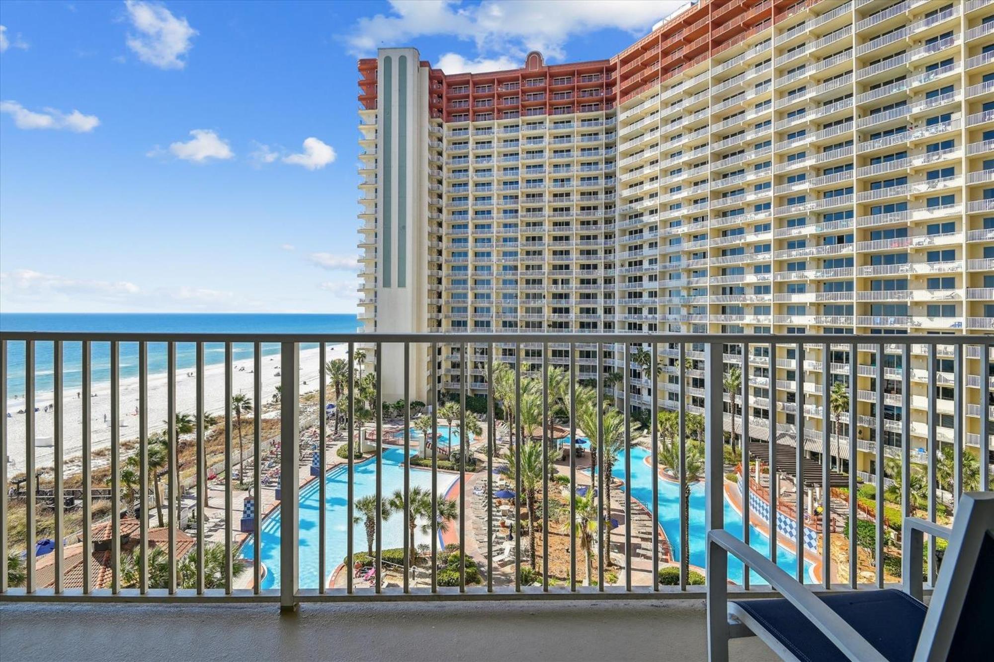 Shores Of Panama 726 - 1bdbunks, Sleeps 6, Sunset View! Reserved Parking Space! Free Fun! Apartment