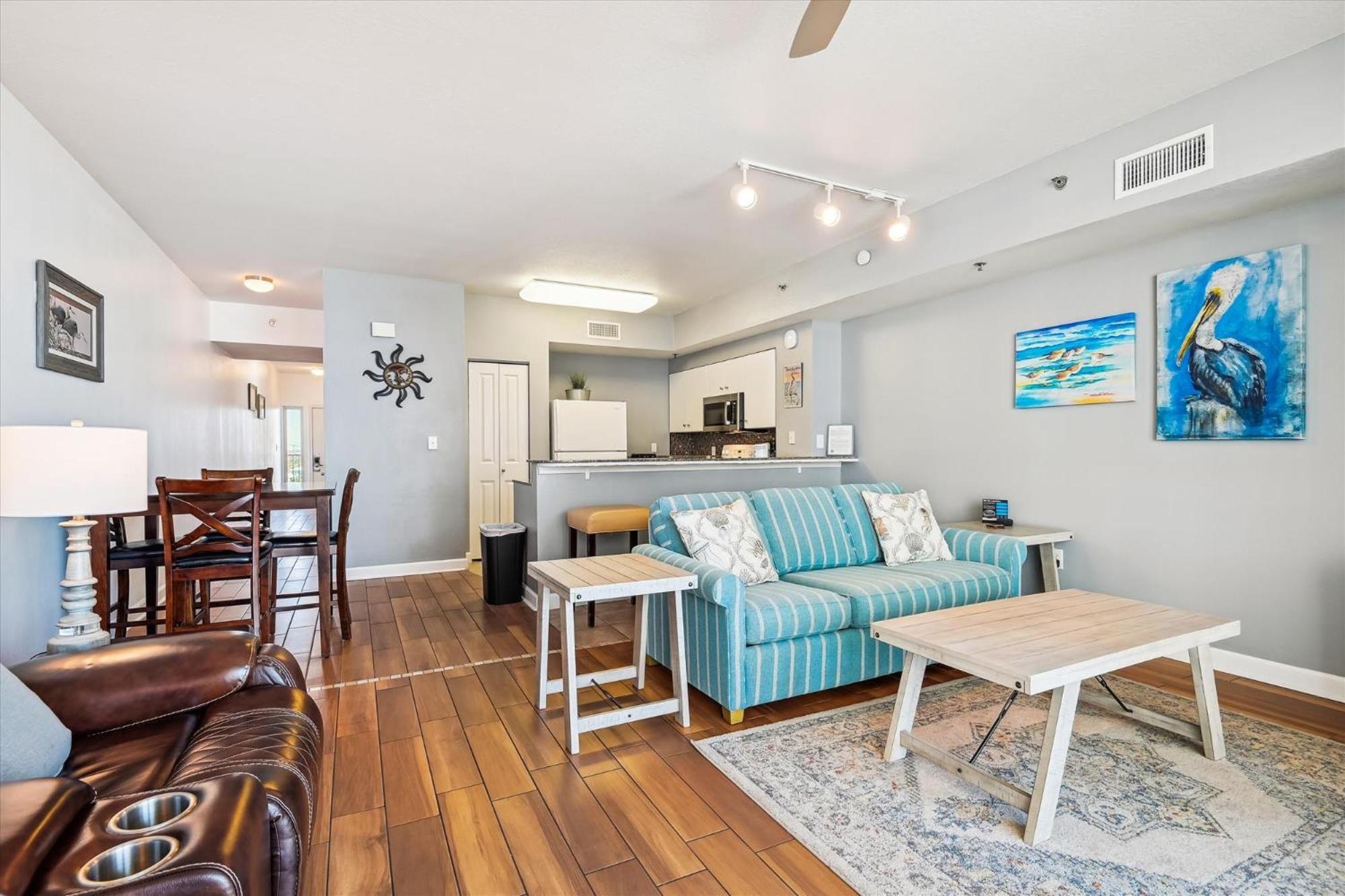 Shores Of Panama 726 - 1bdbunks, Sleeps 6, Sunset View! Reserved Parking Space! Free Fun! Apartment *
